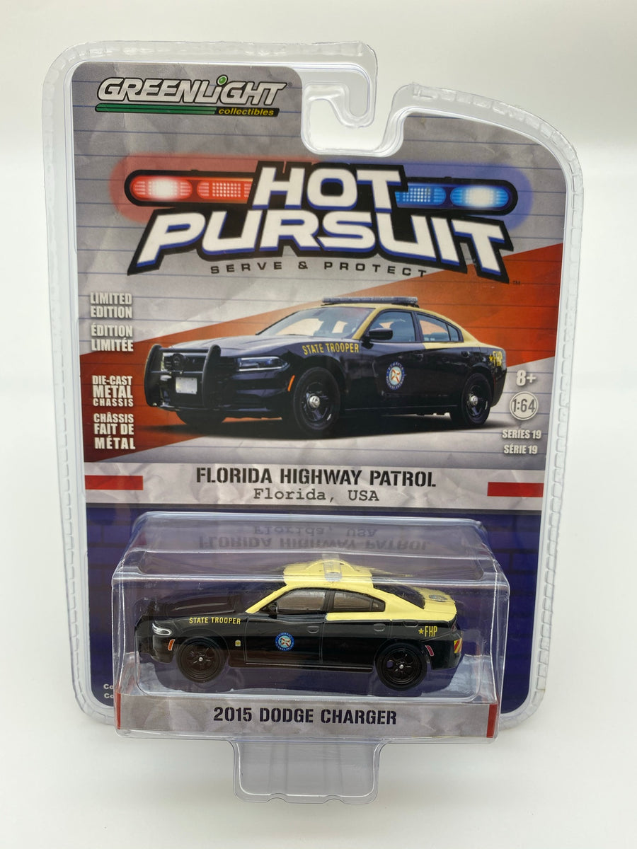 Cars - GREENLIGHT - MYSTERY-G5 - 1/64 Scale Greenlight Mystery Bag Number 5  (Law Enforcement Theme) $48+ Retail Value! Includes six (+1 bonus)  different Law Enforcement vehicles from Greenlight Collectibles. Order  Different