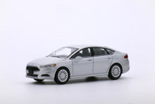 Load image into Gallery viewer, [Pre-Order] 596 Model 1/64 2013 Ford Fusion
