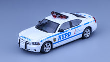 Load image into Gallery viewer, [Pre-Order] Rollin 1/64 2005 Dodge Charger - New York City Police Department (NYPD)
