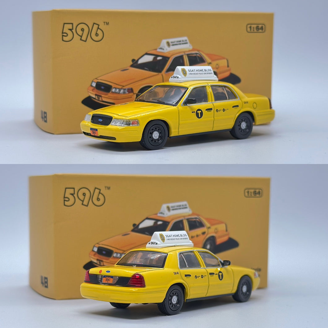 596 Model 1/64 Ford Crown Victoria - NYC Taxi